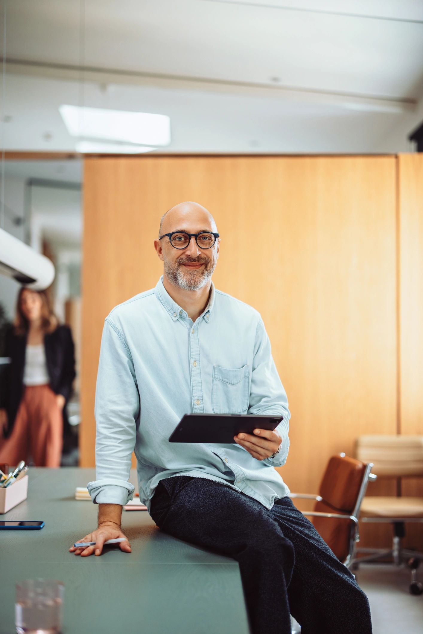 Professional employer portrait in an office